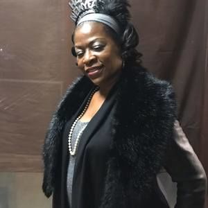 Meet your Posher, Flossie